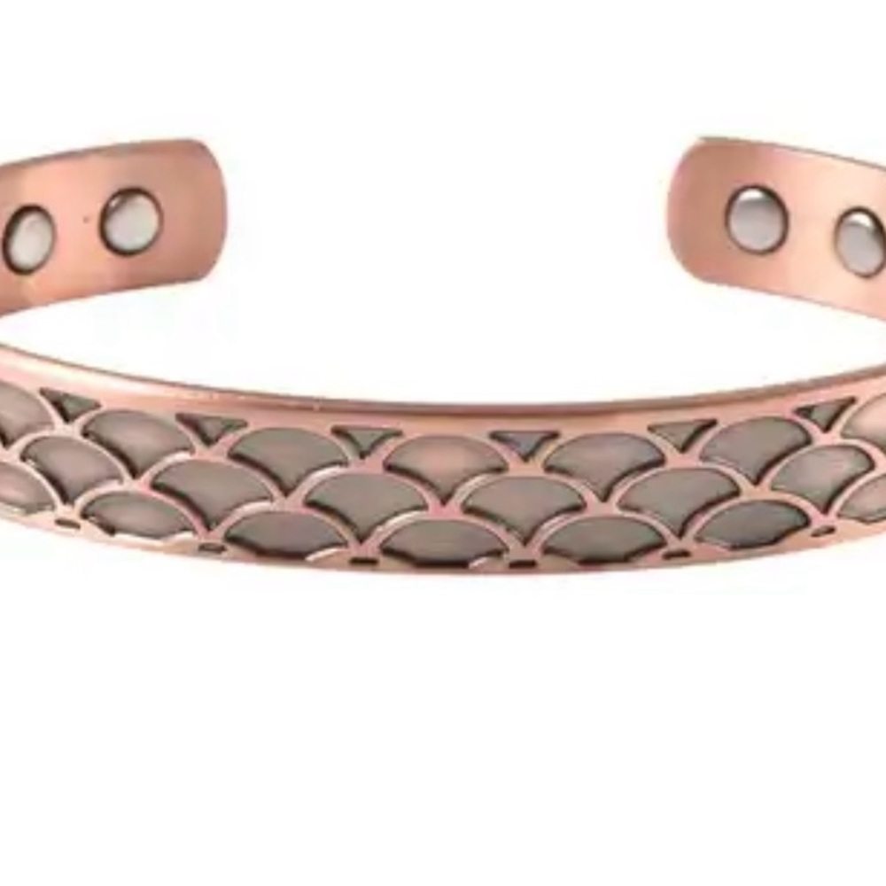 Magnetic By Design Arc Pattern Cuff Bracelet, Bla… - image 3